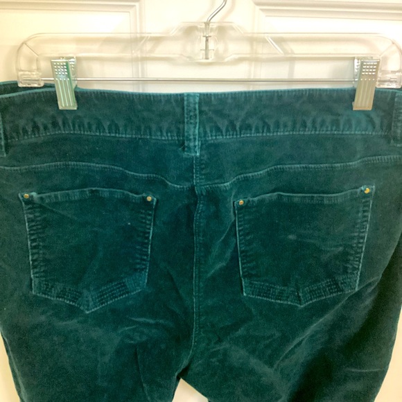Chico Green cords, size 2 which is a 10, cropped - Picture 5 of 5
